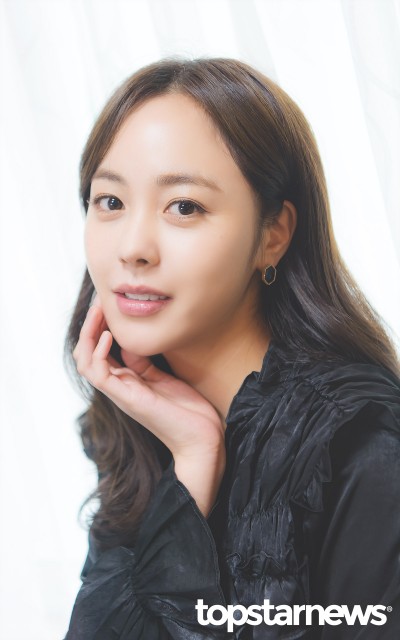 Yoo Ye-Bin fotoğrafı