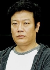 Kang Shin-Koo fotoğrafı