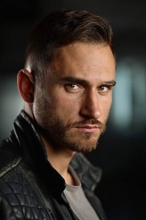 Charlie Clapham fotoğrafı