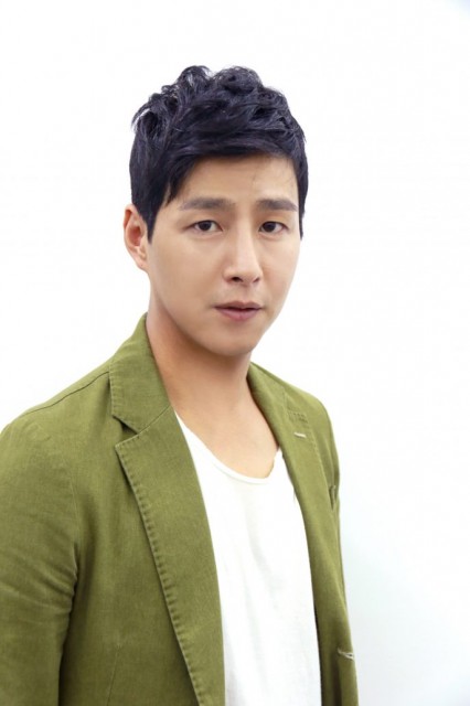 Yoo Gun-Woo Fotoğrafı