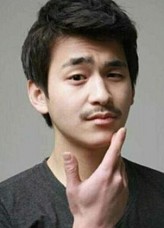 Yeo Joon-Hwan fotoğrafı