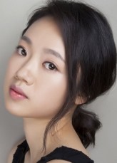 Yoon Geumseona fotoğrafı