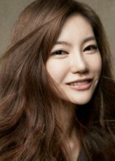 Bae Soo-Kyung fotoğrafı