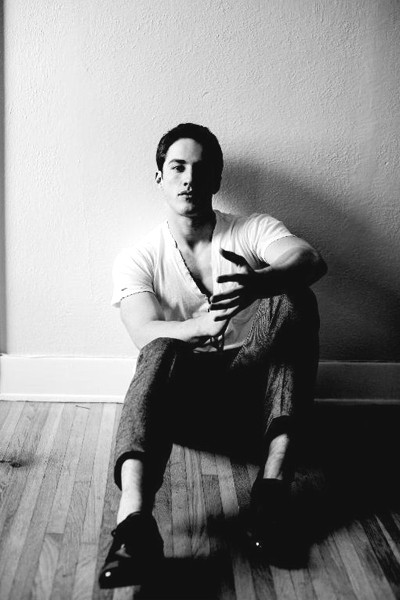 Michael Trevino Fotoğrafı