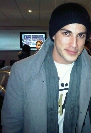 Michael Trevino Fotoğrafı