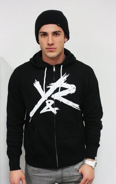 Michael Trevino Fotoğrafı