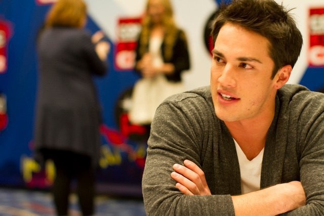 Michael Trevino Fotoğrafı