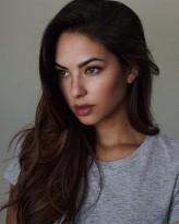 Christen Harper fotoğrafı