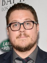 Cameron Britton fotoğrafı