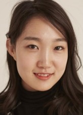 Lee Hae-in (i) fotoğrafı