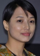 Kim Bo-Ri (i) fotoğrafı