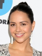 Alyssa Diaz fotoğrafı