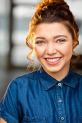 December Ensminger fotoğrafı