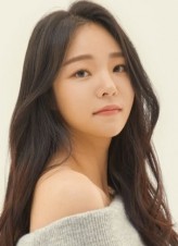 Lee Yoo-Jin (v) fotoğrafı