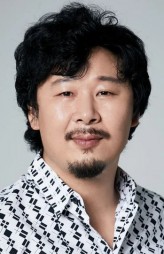 Jung Kang-Hee fotoğrafı