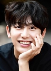 Choe Chan-Yi fotoğrafı