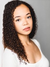 Mary Ditta fotoğrafı