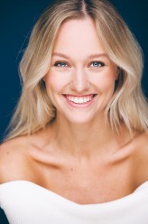 Andrea Susan Bush fotoğrafı