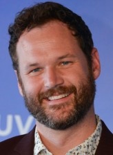 Kyle Marvin fotoğrafı