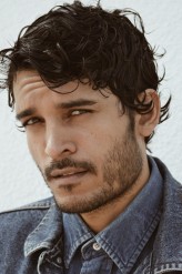 Asher Deva fotoğrafı