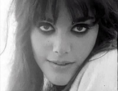 Tina Aumont fotoğrafı