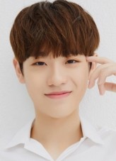 Keum Dong-Hyun fotoğrafı