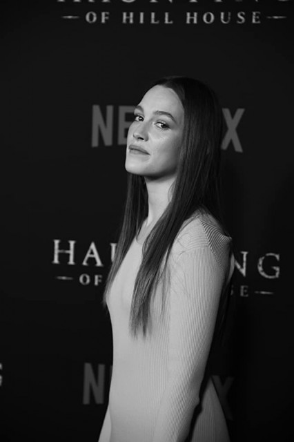 Victoria Pedretti Fotoğrafı