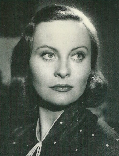 Michèle Morgan fotoğrafı