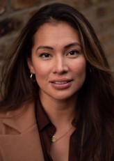 Tara  Hoyos-Martinez fotoğrafı