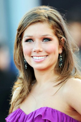Nikki Sanderson Fotoğrafı