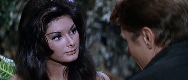 Edwige Fenech fotoğrafı