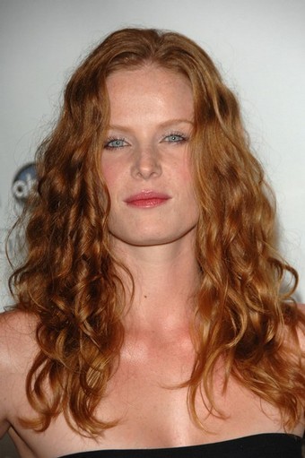 Rebecca Mader Fotoğrafı