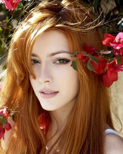 Elena Satine Fotoğrafı
