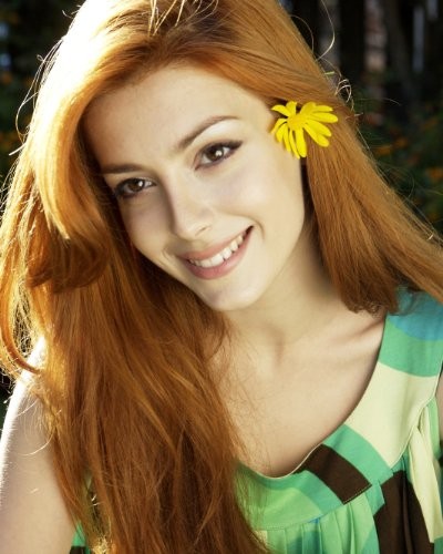 Elena Satine Fotoğrafı