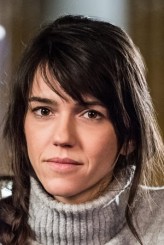 Sarah Spale fotoğrafı