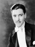 Ronald Colman fotoğrafı