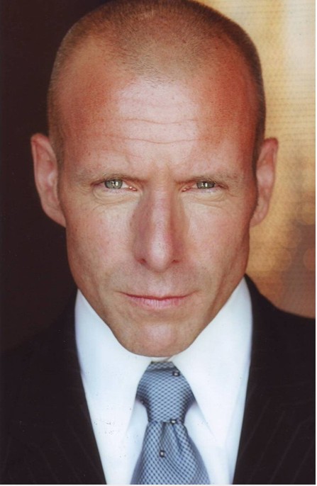 Hugh Dillon Fotoğrafı