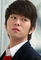 Kwak Jung fotoğrafı