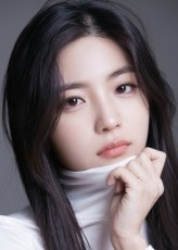 Min Chae-Eun fotoğrafı