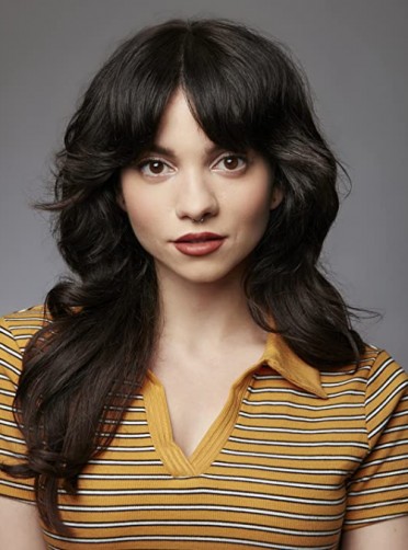 Lauren LaVera Fotoğrafı