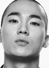 Lee Hong-Nae fotoğrafı