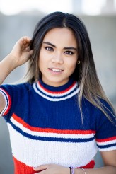 Sari Arambulo fotoğrafı