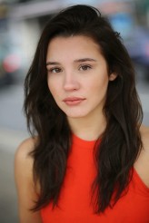 Emma Louise Webb fotoğrafı