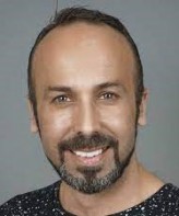 Cumhur Erayvaz fotoğrafı