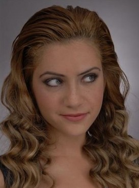 Fulya Zenginer Fotoğrafı