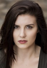 McKenzie Arrington fotoğrafı