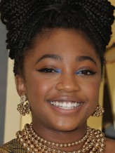 Leah Jeffries fotoğrafı