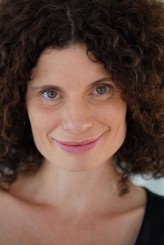 Bénédicte Dessombz fotoğrafı