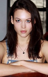 Arina Ozerova fotoğrafı