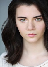 Brett Cooper fotoğrafı